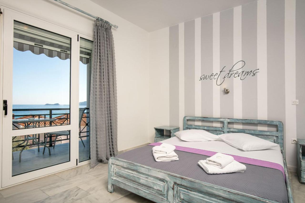 Studios Tasos Chrysi Ammoudia Exterior photo
